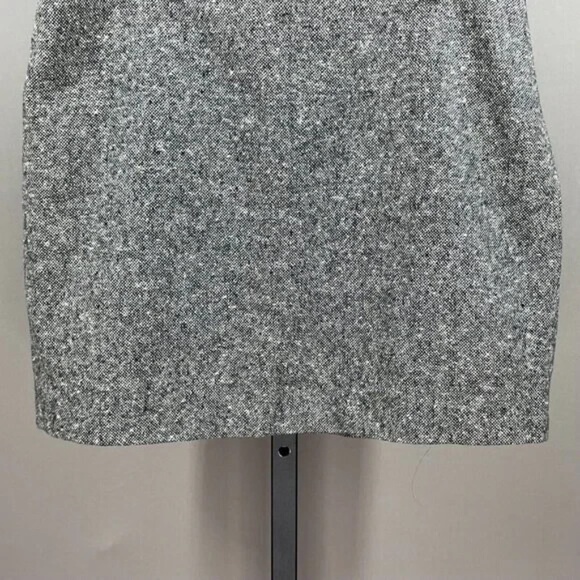 NEW Michael Kors Skirt Womens 12 gray woven designer mini classic - Picture 3 of 10